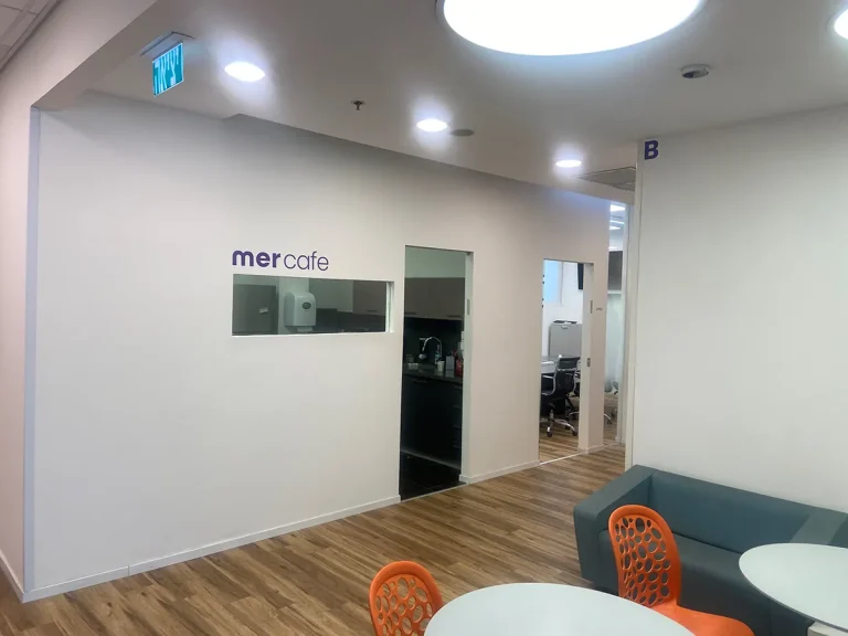 קומה 2 במשרדי מר